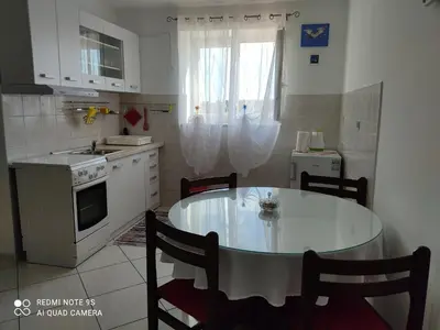 Kuhinja ili čajna kuhinja u objektu IVANA