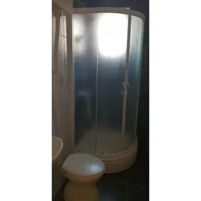 Kupaonica u objektu Studio apartman, 2+1
