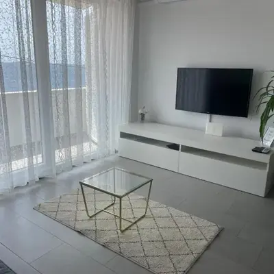 Apartment Sky