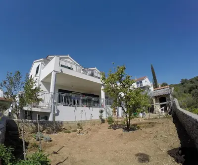 Zgrada u kojoj se nalazi apartman