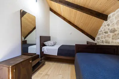 Krevet ili kreveti u jedinici u objektu Family friendly house with a swimming pool Bogatic, Krka - 17168