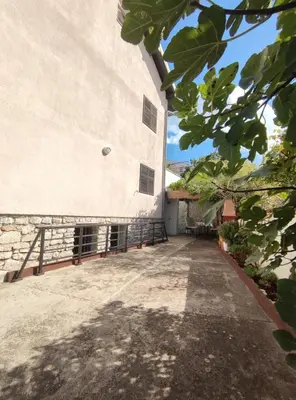 Zgrada u kojoj se nalazi apartman