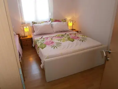 Krevet ili kreveti u jedinici u objektu Beautiful holiday apartment Sanela for relaxed vacation