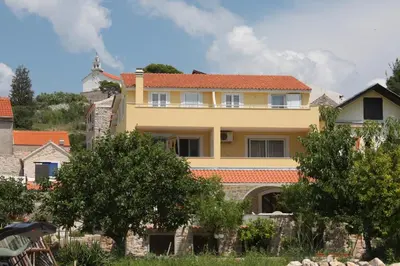 Zgrada u kojoj se nalazi apartman