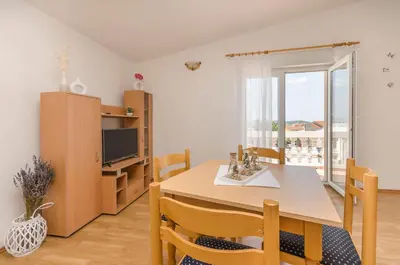 Kuhinja ili čajna kuhinja u objektu Apartments Sabina