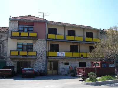 Zgrada u kojoj se nalazi apartman
