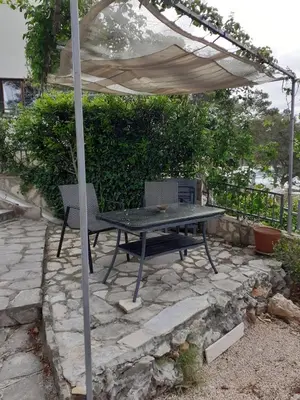 Vrt u objektu Apartment Roje