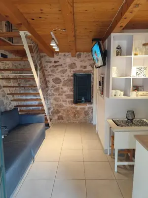 TV i/ili zabavni centar u objektu Krka Waterfalls Stonehouse Roko