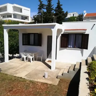 Apartments by the sea Razanj