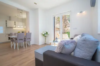 Kuhinja ili čajna kuhinja u objektu Apartments Capocesto