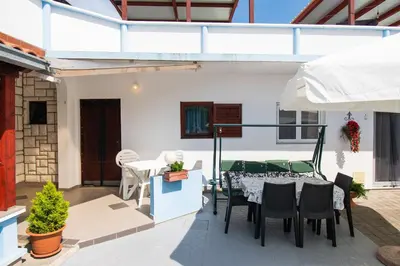 Stolni tenis u objektu Apartment Den ili u blizini