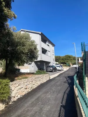 Zgrada u kojoj se nalazi aparthotel
