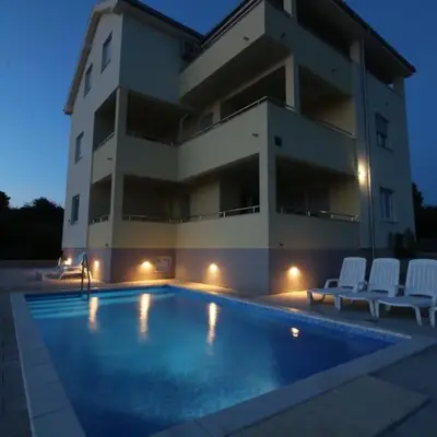Apartmani Nejašmić