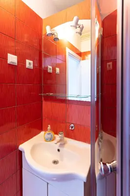 Kupaonica u objektu Apartman Danijela
