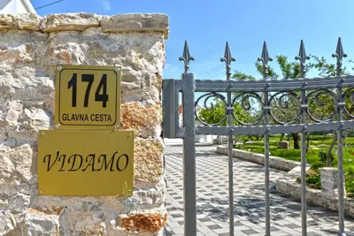 Certifikat, nagrada, logo ili neki drugi dokument izložen u objektu Family-friendly holiday home with private pool near Vodice