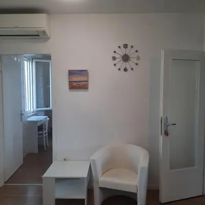 Tlocrt objekta Beach apartment KATE - Wake up to the sea, terrace, garden & parking, Murter - Dalmatia