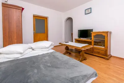 TV i/ili zabavni centar u objektu Apartments IvaT