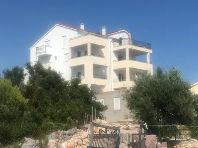 Zgrada u kojoj se nalazi apartman