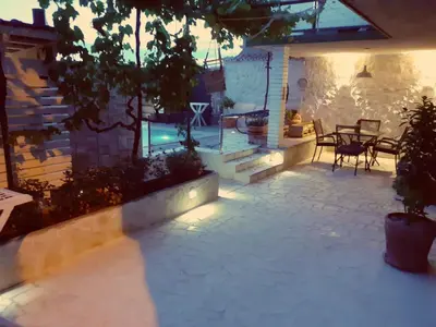Bazen u objektu Bluesun Sibenik Apartments ili u blizini