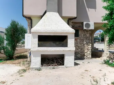Zgrada u kojoj se nalazi apartman