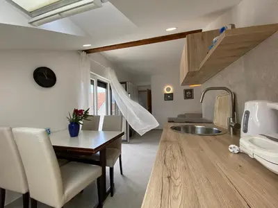 Kuhinja ili čajna kuhinja u objektu Assato Apartments