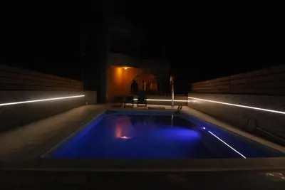 Bazen u objektu Apartments Ankica ili u blizini
