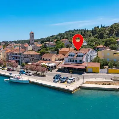 Apartments by the sea Tisno - Murter - 815