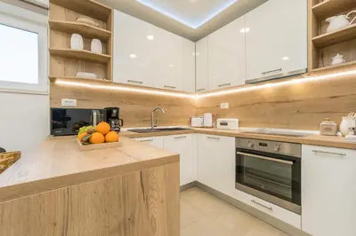 Kuhinja ili čajna kuhinja u objektu Villa San Antonio - Heated pool