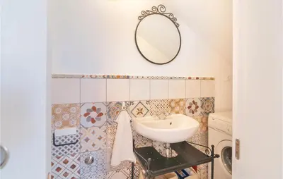 Tlocrt objekta 2 Bedroom Nice Home In Primosten