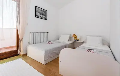Krevet ili kreveti u jedinici u objektu Nice Home In Cista Velika With Wifi