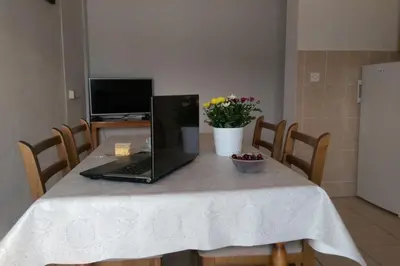 TV i/ili zabavni centar u objektu Apartmani Marija