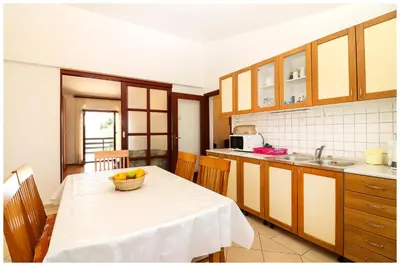 Kuhinja ili čajna kuhinja u objektu Apartmani Bruno