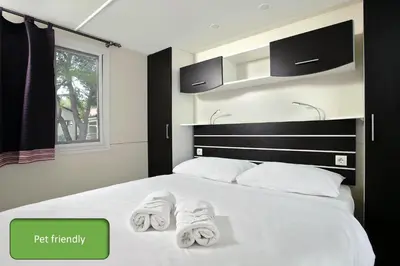 Krevet ili kreveti u jedinici u objektu Amadria Park Camping Sibenik Mobile Homes