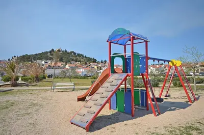 Dječje igralište u objektu Apartment and Room Ilija