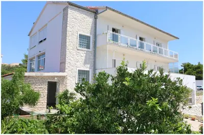 Zgrada u kojoj se nalazi apartman