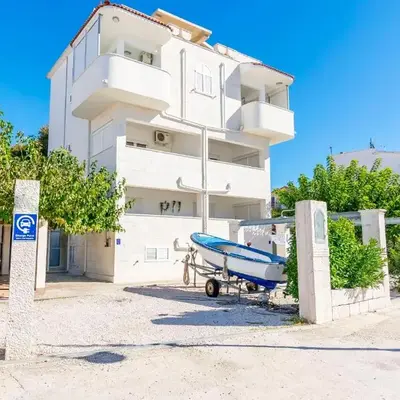 Apartments Jerkunica