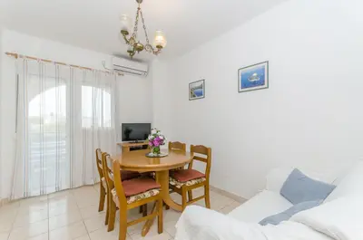 TV i/ili zabavni centar u objektu Apartments Zoric