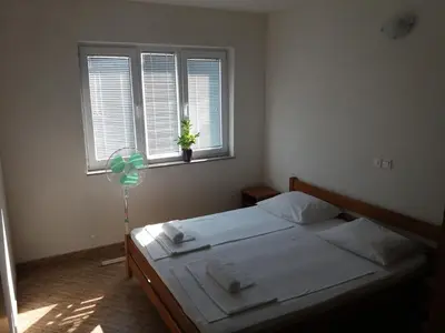 Krevet ili kreveti u jedinici u objektu 4 Bedroom Apartment in Tisno (8+4)