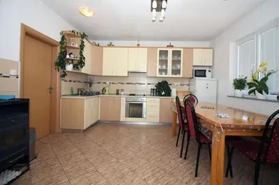 Kuhinja ili čajna kuhinja u objektu 4 Bedroom Apartment in Tisno (8+4)