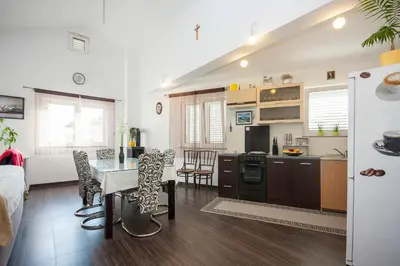 Kuhinja ili čajna kuhinja u objektu Apartment Pico Bello