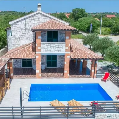 Gorgeous Home In Ladevci