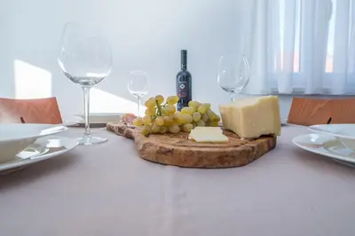 Hrana u privatnom smještaju ili u blizini