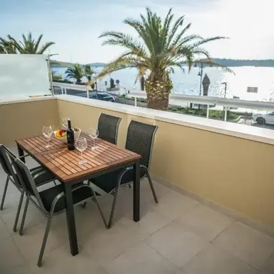 Riva House
