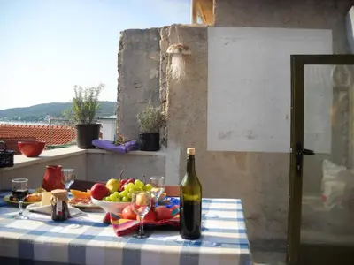 Hrana u apartmanu ili u blizini