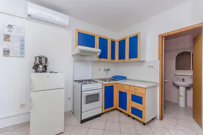 Kuhinja ili čajna kuhinja u objektu Apartments Melita