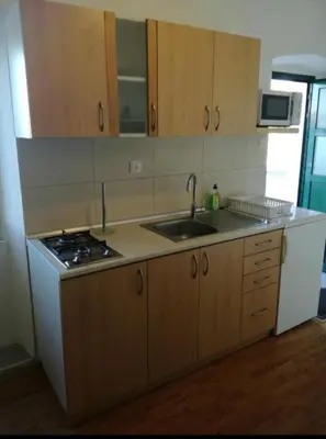 Kuhinja ili čajna kuhinja u objektu Apartment Antonio