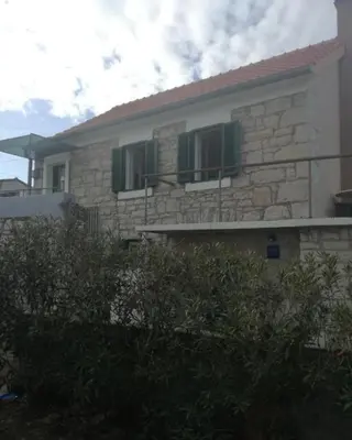 Zgrada u kojoj se nalazi apartman