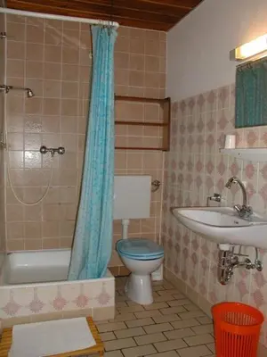 Kupaonica u objektu Room in Vodice with balcony, air conditioning, Wi-Fi (4826-2)