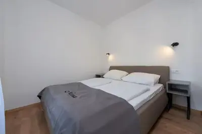 Krevet ili kreveti u jedinici u objektu Quiet Bay Getaway Apt Mona 5 7 and 8