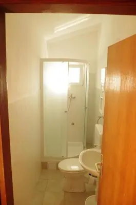 Kupaonica u objektu Apartment in Tisno with sea view, balcony, air conditioning, WiFi (4874-1)